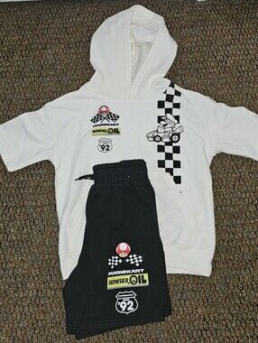 ​Boys Nintendo Mario Kart Short-Sleeve Hoodie & Shorts Set - Size M